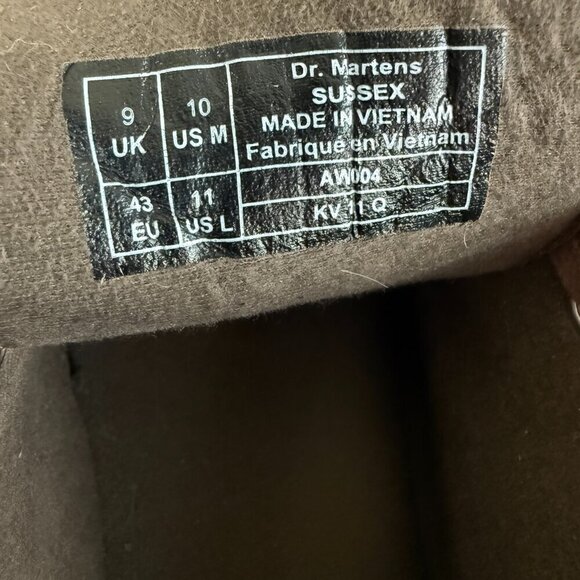 EUC Dr. Martens Industrial Sussex Bear Track Slip Resistant Chukka Boots main image 13